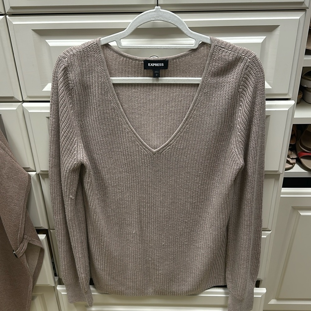 Express women’s sweater